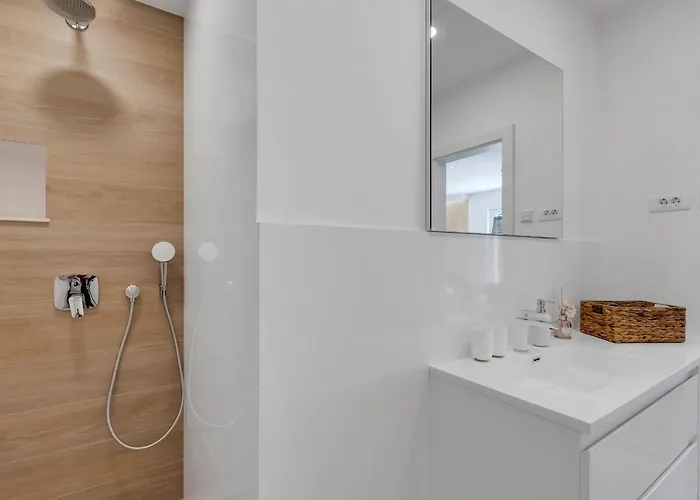 Appartement Roza, Prekrasni Novi S Parkingom *